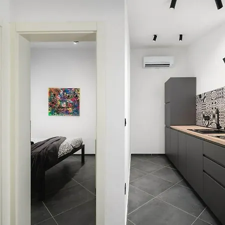 Tatil Evi Urban Black