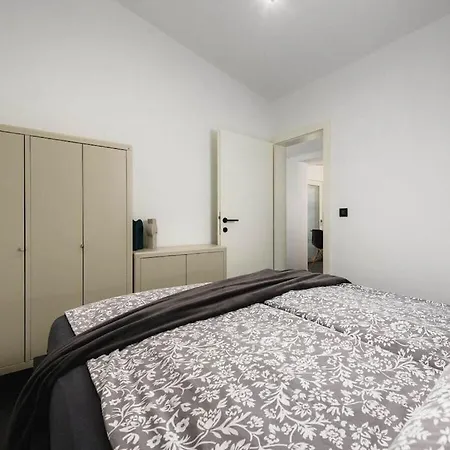 Tatil Evi Urban Black *