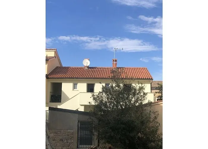 Urban Black Holiday home Porec